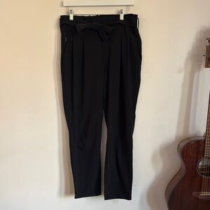 Black High-Waisted Trousers with Bow